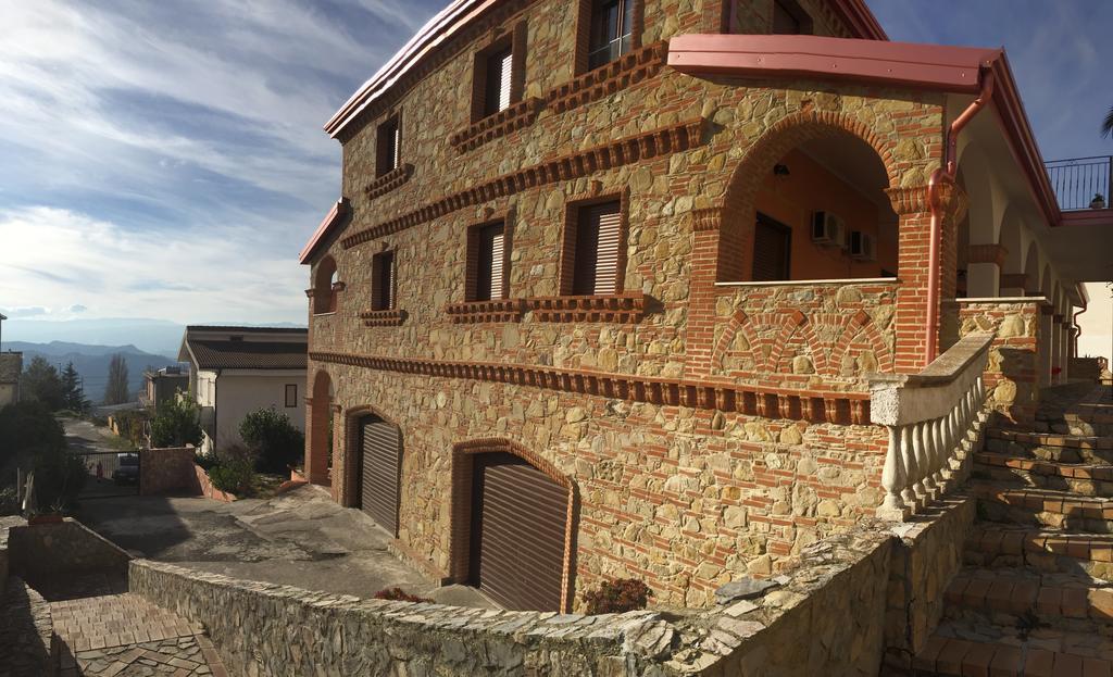 B&B Castello Michelina San Nicola dellʼAlto Eksteriør billede