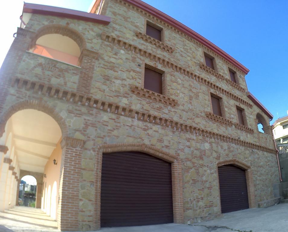 B&B Castello Michelina San Nicola dellʼAlto Eksteriør billede