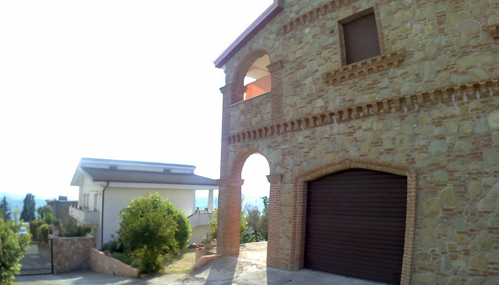 B&B Castello Michelina San Nicola dellʼAlto Eksteriør billede